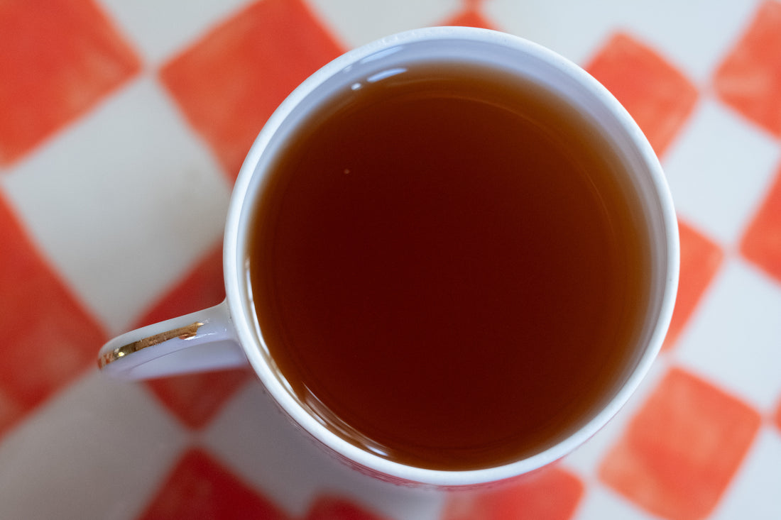 “I love the smell of intense in the morning” organic Dian Hong Yunnan Red tea in pouch by Amac HQ.
