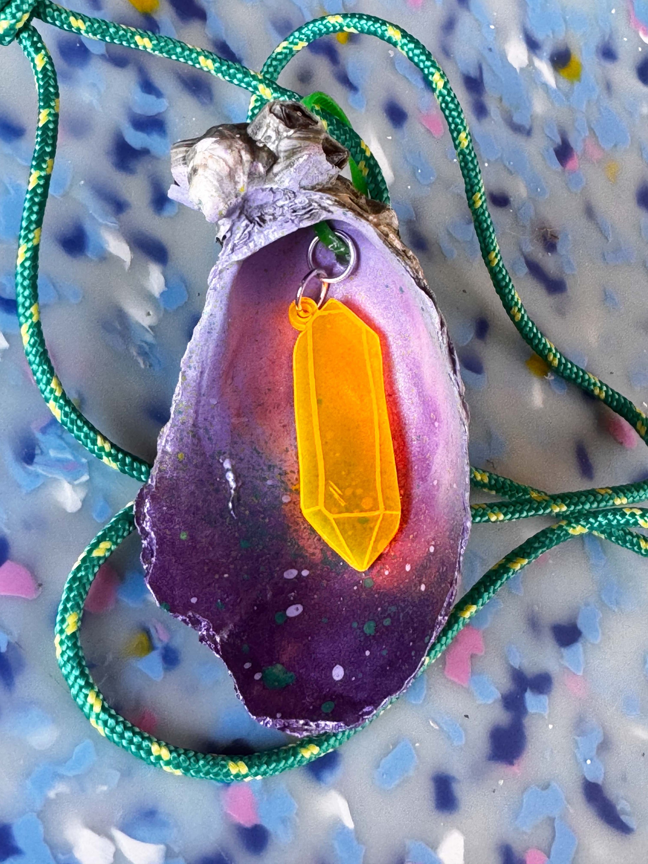 Jungle Shell Necklace - Skinny Emerald