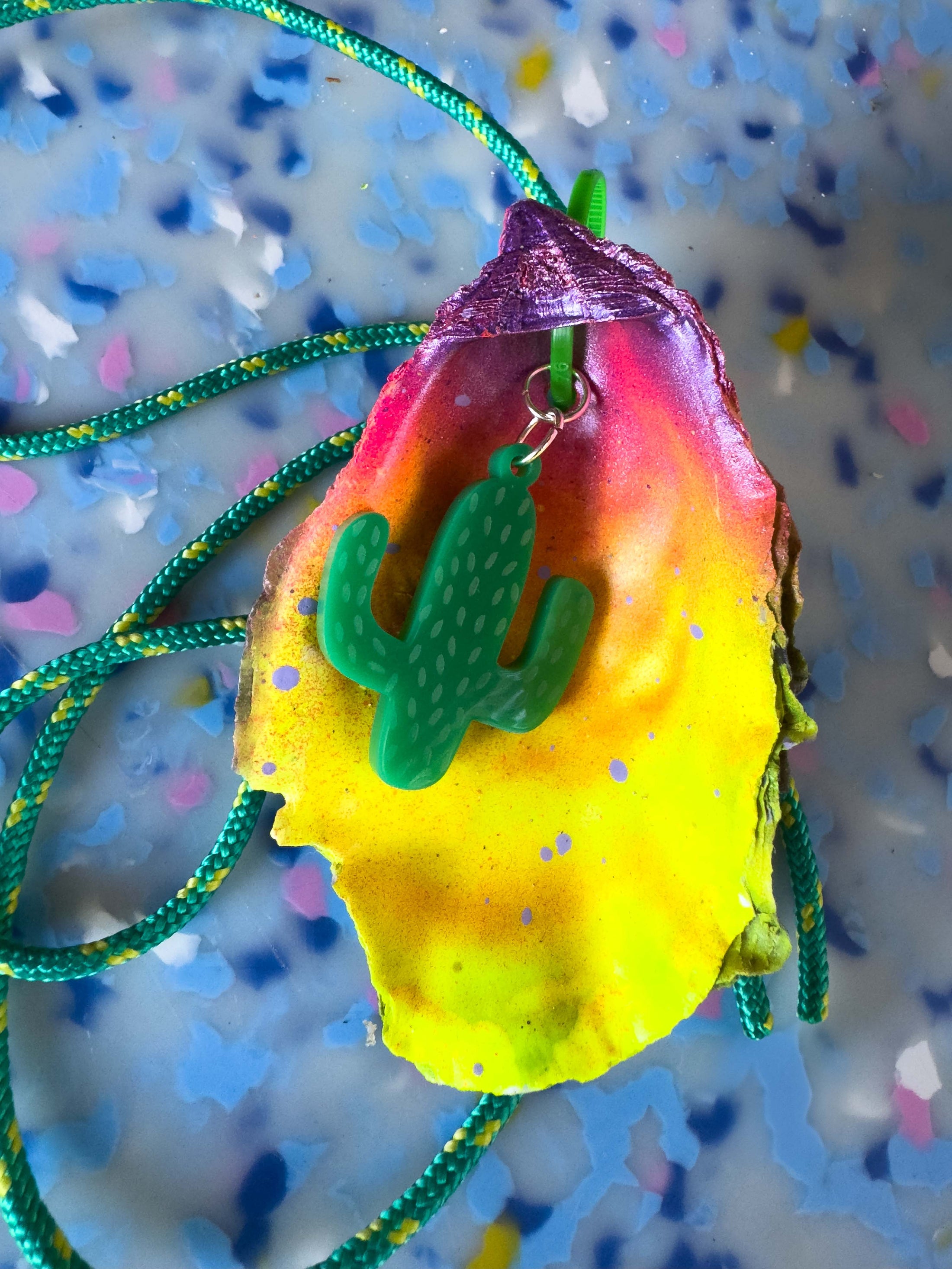 Jungle Shell Necklace - Cactus