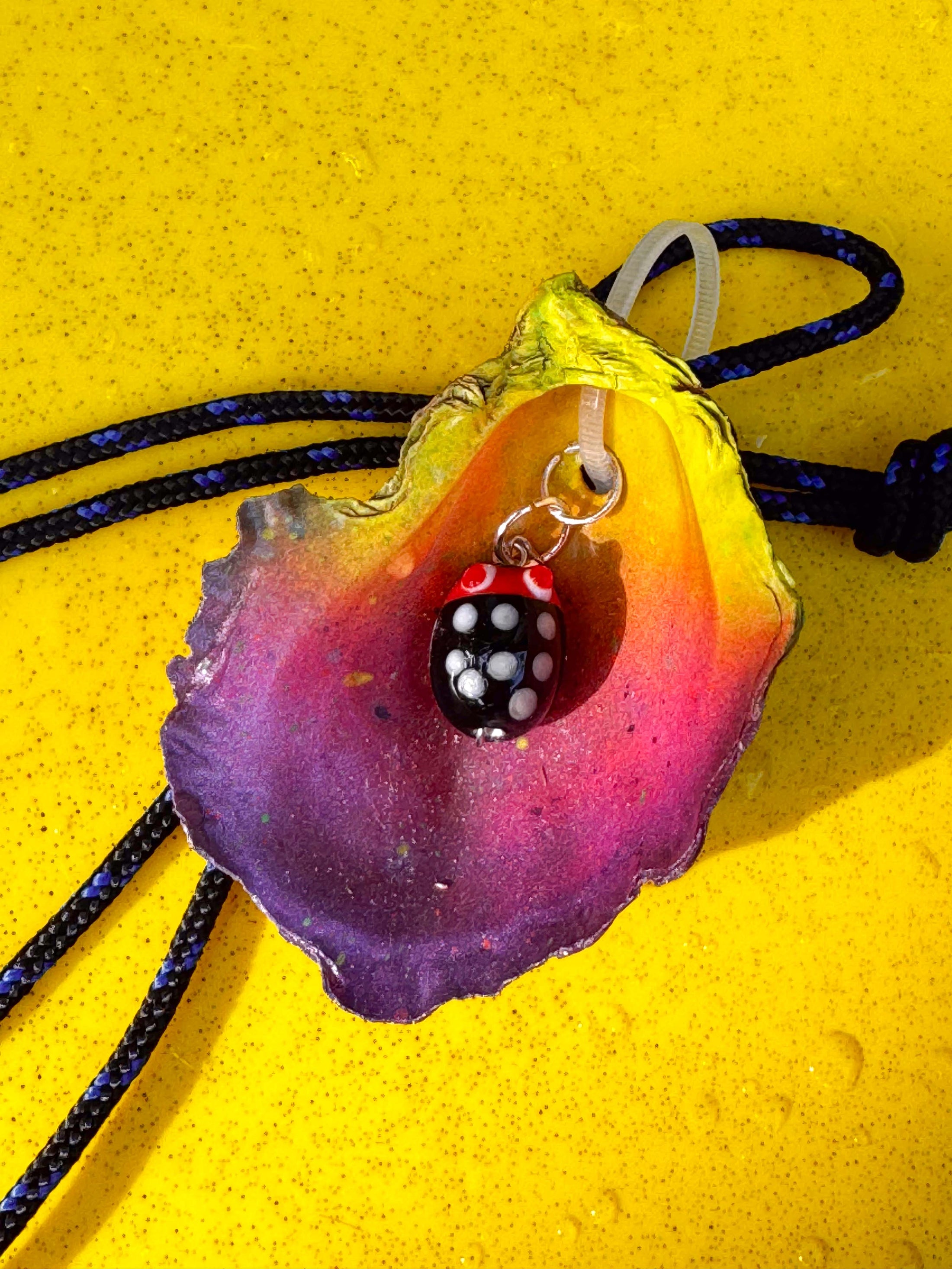 Jungle Shell Necklace - Black Bug