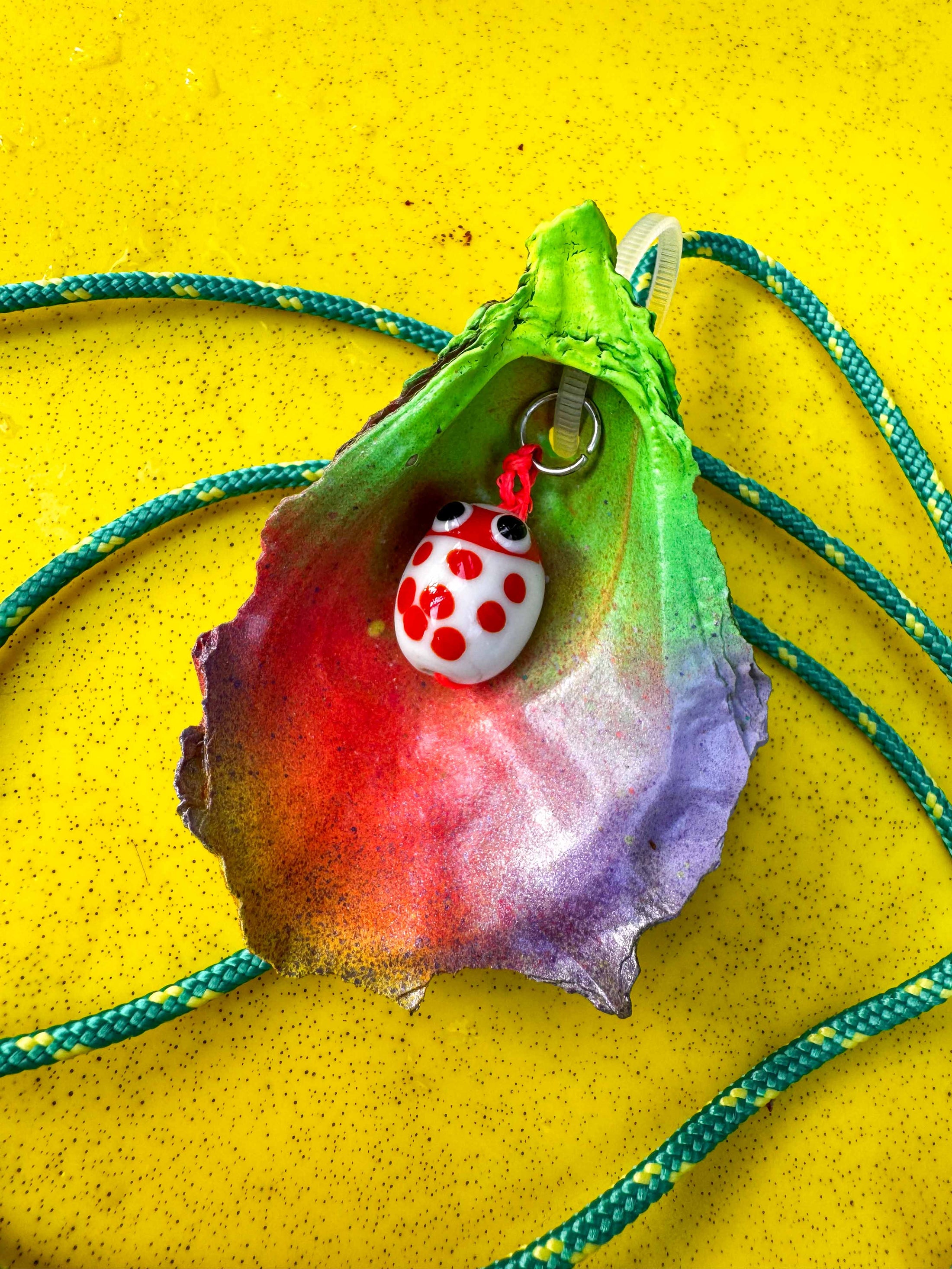 Jungle Shell Necklace - Red & White Bug